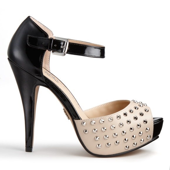 *DONATED* Rock & Republic Platform Heel Studded - Picture 3 of 14